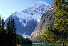 博万体育:西甲第9輪西班牙人2-0加的斯 德托馬斯首開紀錄梅拉梅破門建功.